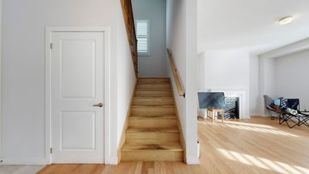 For Lease - 22 Bird Street, Norfolk, Ontario - Photo 4