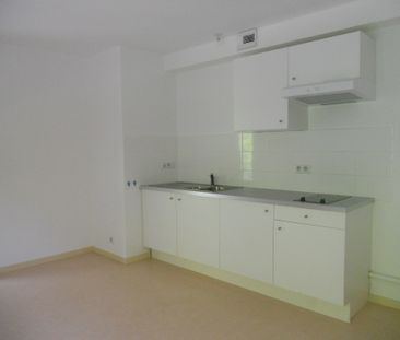 Location Appartement 1 pièce 31m² NANTES 44300 - Photo 2