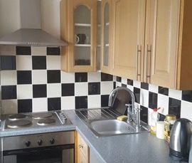 1 Bedroom Flat for Rent in Bloomfield rd central drive junction, So... - Photo 3