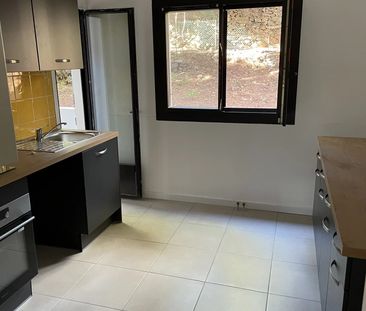 Location Appartement 4 pièces 85m² SAN MARTINO DI LOTA 20200 - Photo 1