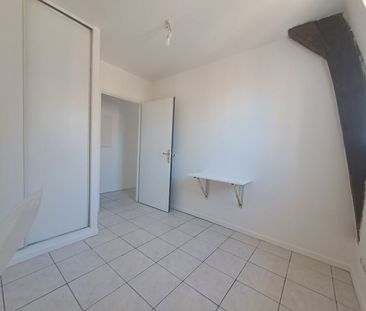 Location Appartement 3 pièces 43m² - Photo 3