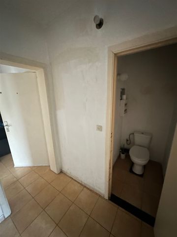 Gelijkvloers appartement met 2 slaapkamers - Photo 3