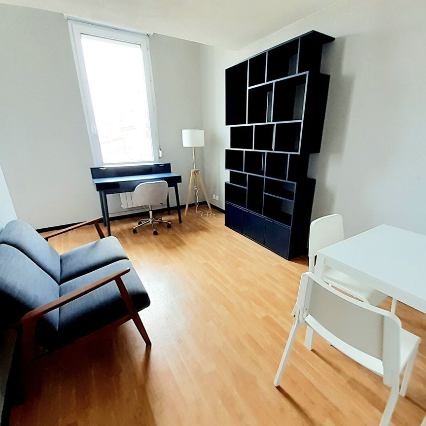 Location Appartement 1 pièce 24m² BORDEAUX 33000 - Photo 1