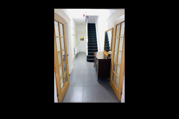 Room in a Shared House, Handsworth Road, S9 - Photo 1