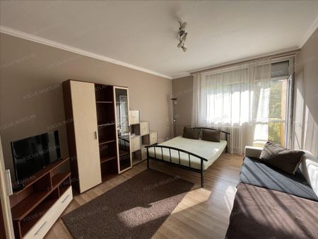 Kiadó jó állapotú lakás - Kecskemét - Fotó 2