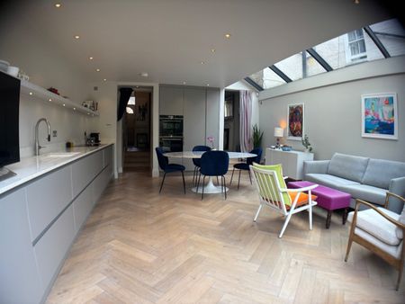 4 Bed Terraced House, Shelgate Road, SW11 - Photo 5