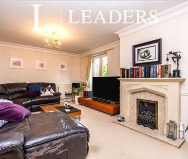 5 bedroom flat to rent - Photo 1