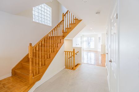 For Lease - 25 Arundel Drive, Vaughan, Ontario - Photo 3