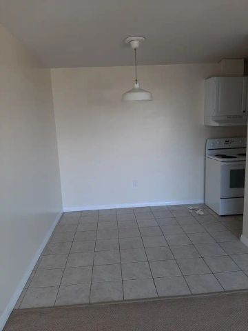 Westsea Towers — 2-Bedroom - Photo 5