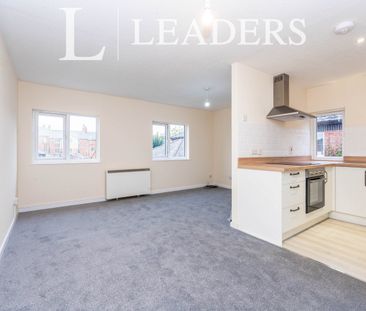 1 bedroom maisonette to rent Russell Street, Stony Stratford, Milto... - Photo 3