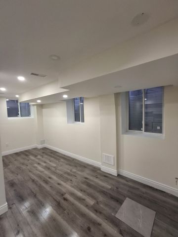 For Lease - 59 Rudder Road Unit# Bsmt, Welland, Ontario - Photo 4