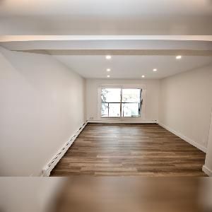 Calgary 2 Bed 1 Bath Unit with Balcony For Rent - Photo 1