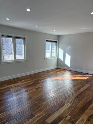 For Lease - 260 Hillside Drive, Mississauga, Ontario - Photo 3