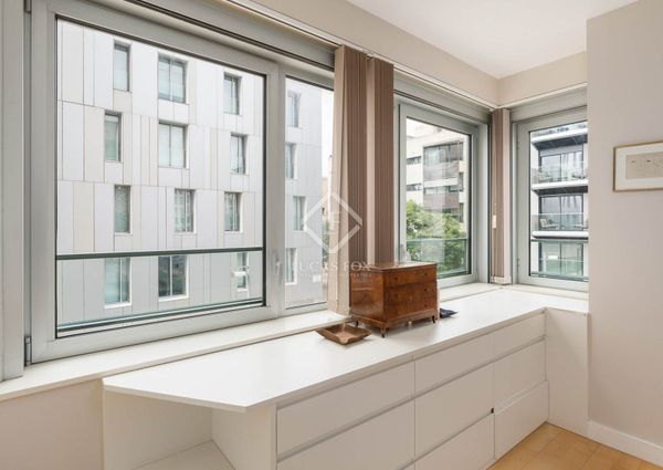 Excellent 3 Bedroom apartment with 9m² terrace for rent in Poblenou, Barcelona