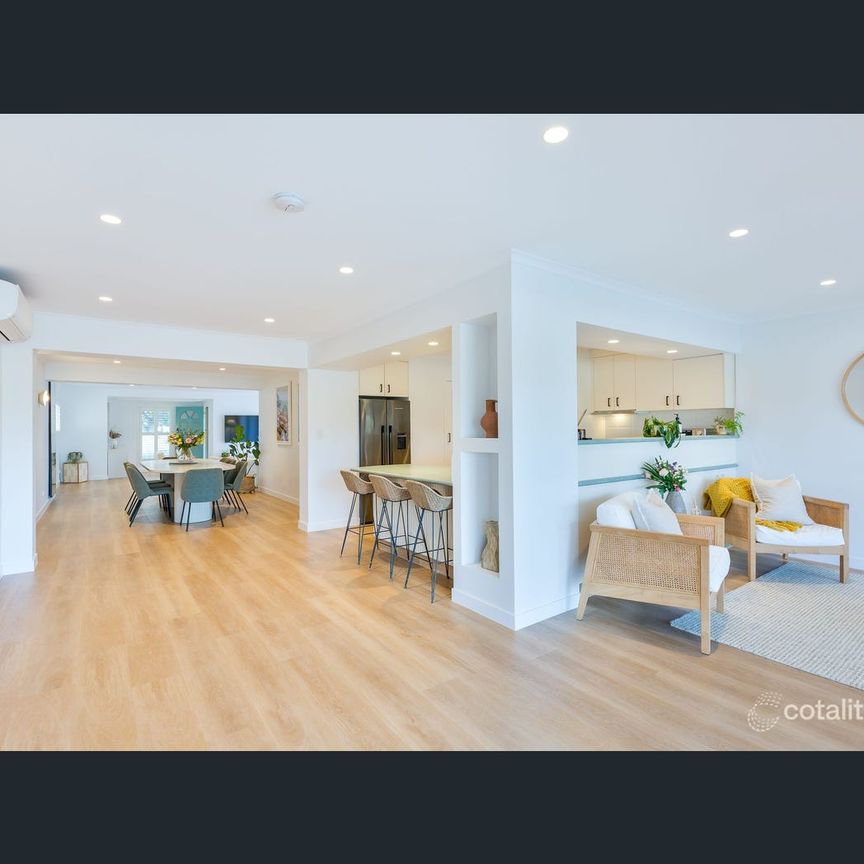 30 Barracuda Court, Palm Beach, Qld 4221 - Photo 1