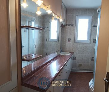Location Appartement 3 pièces 75m² ORLEANS 45000 - Photo 4