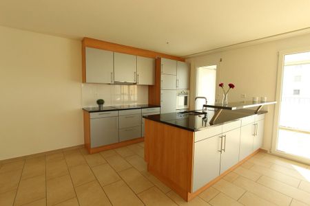 Grosszüge, helle Wohnung mit grossen Balkonen - Photo 5