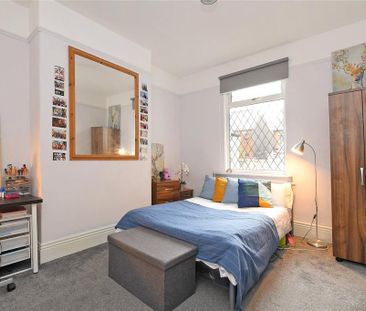 6 bedroom terraced house to rent - Photo 3