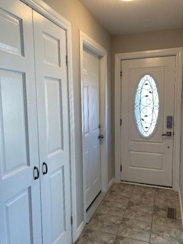 For Lease - 355 Leacock Drive Unit# A, Barrie, Ontario - Photo 2