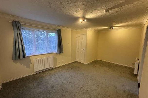 Gorse Close, Lakenheath, IP27 - Photo 1