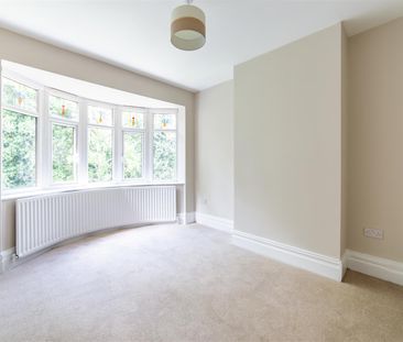 3 bed flat to rent in Shaftesbury Grove, Newcastle Upon Tyne, NE6 - Photo 3