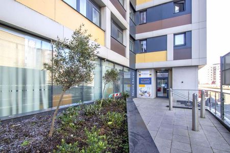 2 bedroom apartment to rent - Photo 2