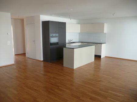 3.5 Zimmer, 95 m², 1. Stock - Photo 2