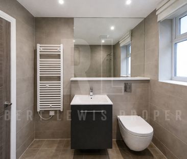 Stunning 3-Bedroom, 2-Bathroom Contemporary Apartment – N12 7DN - Photo 6