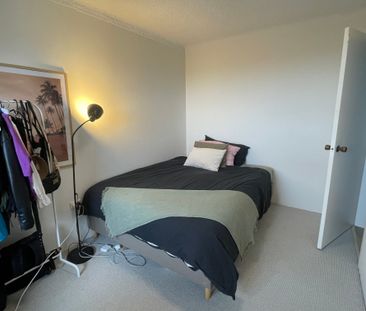 Willoughby - Photo 6