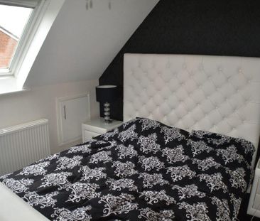 1 bedroom end of terrace house to rent - Photo 2