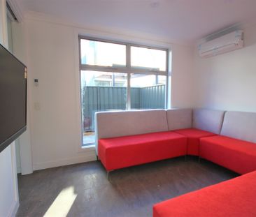 Norman St (H47), Paradise – Room F - Photo 2