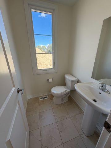 For Lease - 474 Provident Way Unit# 11, Hamilton, Ontario - Photo 3