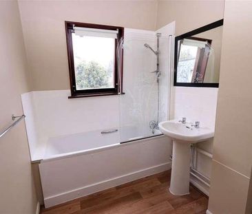 Redgrove House, Epping, CM16 - Photo 4