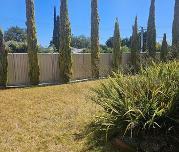 Edwardstown - Photo 2