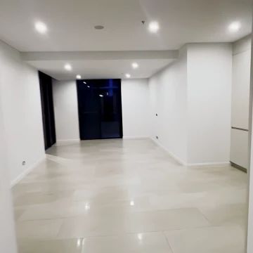 126 Banks Ave, Sydney - Photo 2