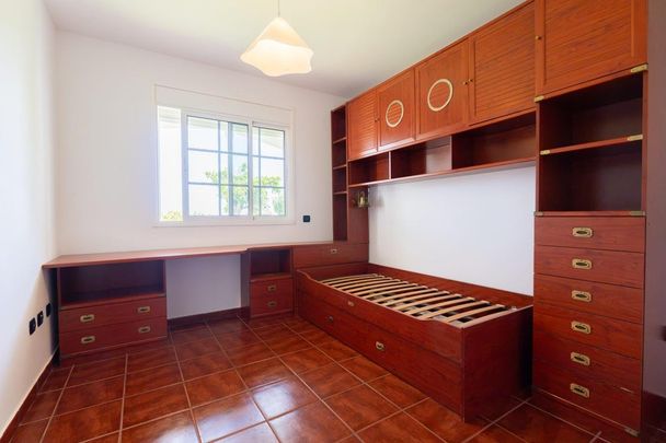 El Rosario, Canary Islands 38190 - Foto 1