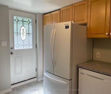 Detached Home For Lease | E101 - Photo 5