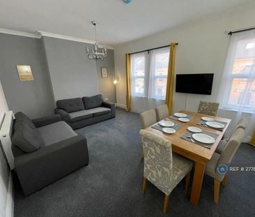 1 bedroom in a house share to rent - Photo 3