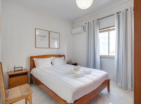 Rua Dom João de Castro, Almada, Setúbal Municipality 2800-104 - Photo 3