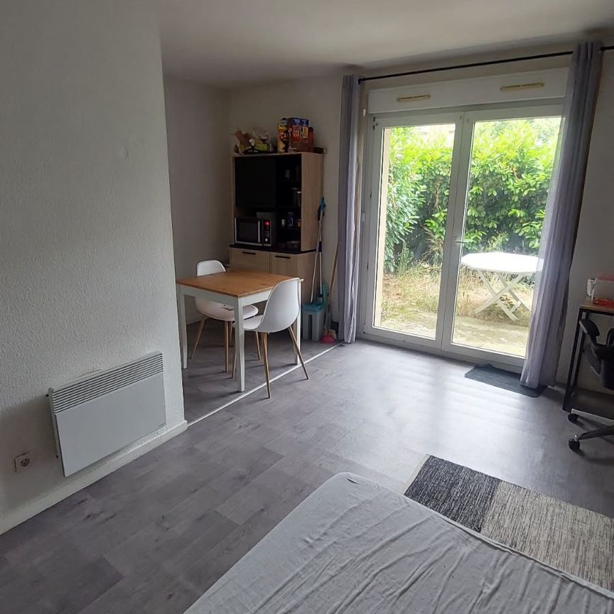 Location Appartement 1 pièce 24m² BLAGNAC 31700 - Photo 1