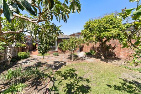 FOUR BEDROOM FAMILY HOME - Photo 3