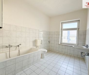 Gemütliche 2-Raum-Wohnung mit Dachterrasse direkt im Zentrum von An... - Photo 3