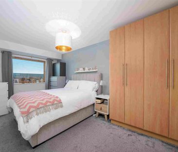 The Crescent, Parkwest, Dublin 12 - Photo 3