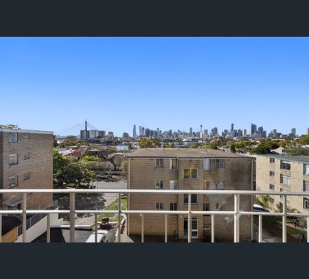 5/3 Charlton Way, Glebe, NSW 2037 - Photo 2