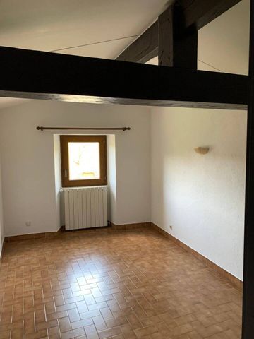 Location maison ancienne 3 pièces 52.65 m² à Faugères (07230) - Photo 3