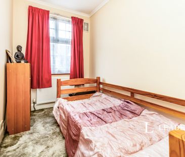 4 bedroom mid-terrace to rent Southbrook Road - Photo 5