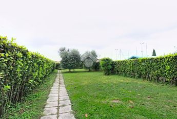 Casa indipendente in affitto