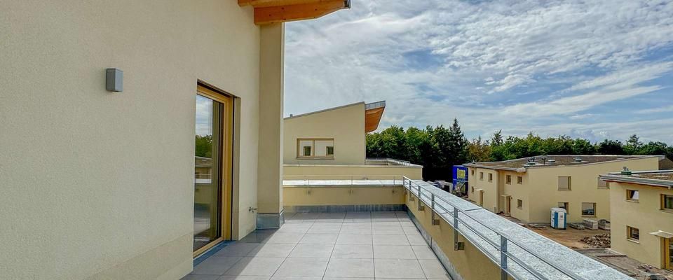 Stilvoll wohnen: Exklusive 2-Zimmer-Wohnung mit großer Dachterrasse - Foto 1