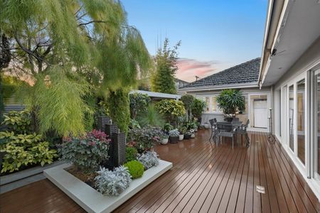 62 Stockdale Avenue, Bentleigh East - Photo 2