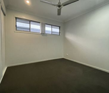 Modern And Unique Layout With Dual Access - Photo 3